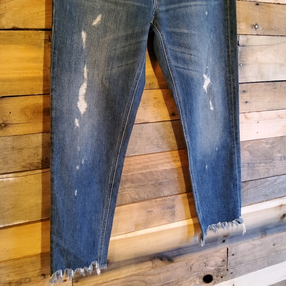Lucky Brand Raw Hem Jeans - Picture 2 of 6
